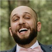 Profesor de inglés con 5 años de experiencia (hablante nativo de los EEUU) imparte clases particulares y de conversación
